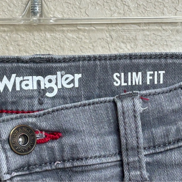 Wrangler Boys’ Slim Fit Gray Distressed Utility Carpenter Jeans Size 12 Husky - Picture 4 of 6